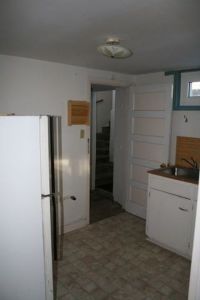 basement-apartment-floor